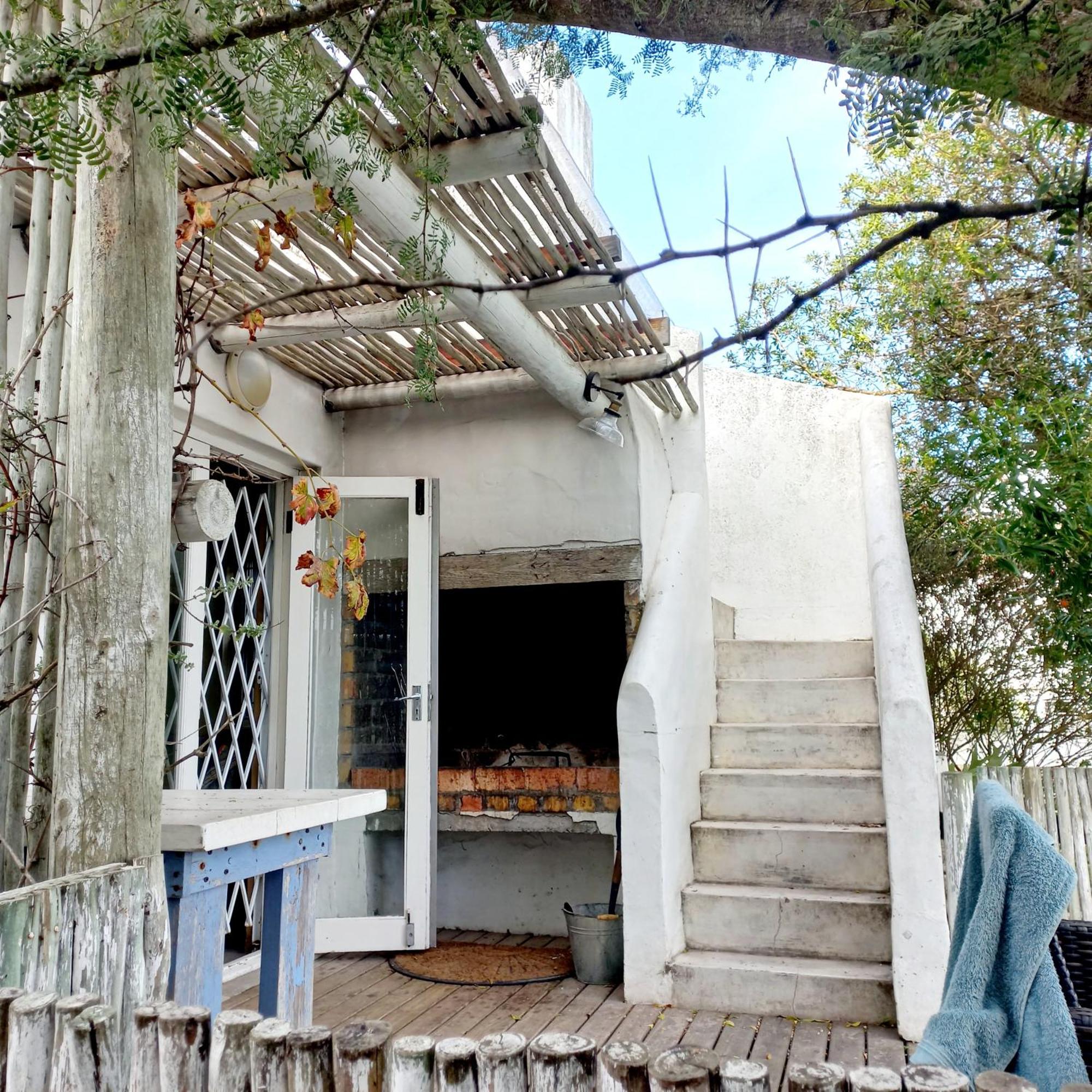 Hocus Pocus Cottage Патерностер Екстериор снимка